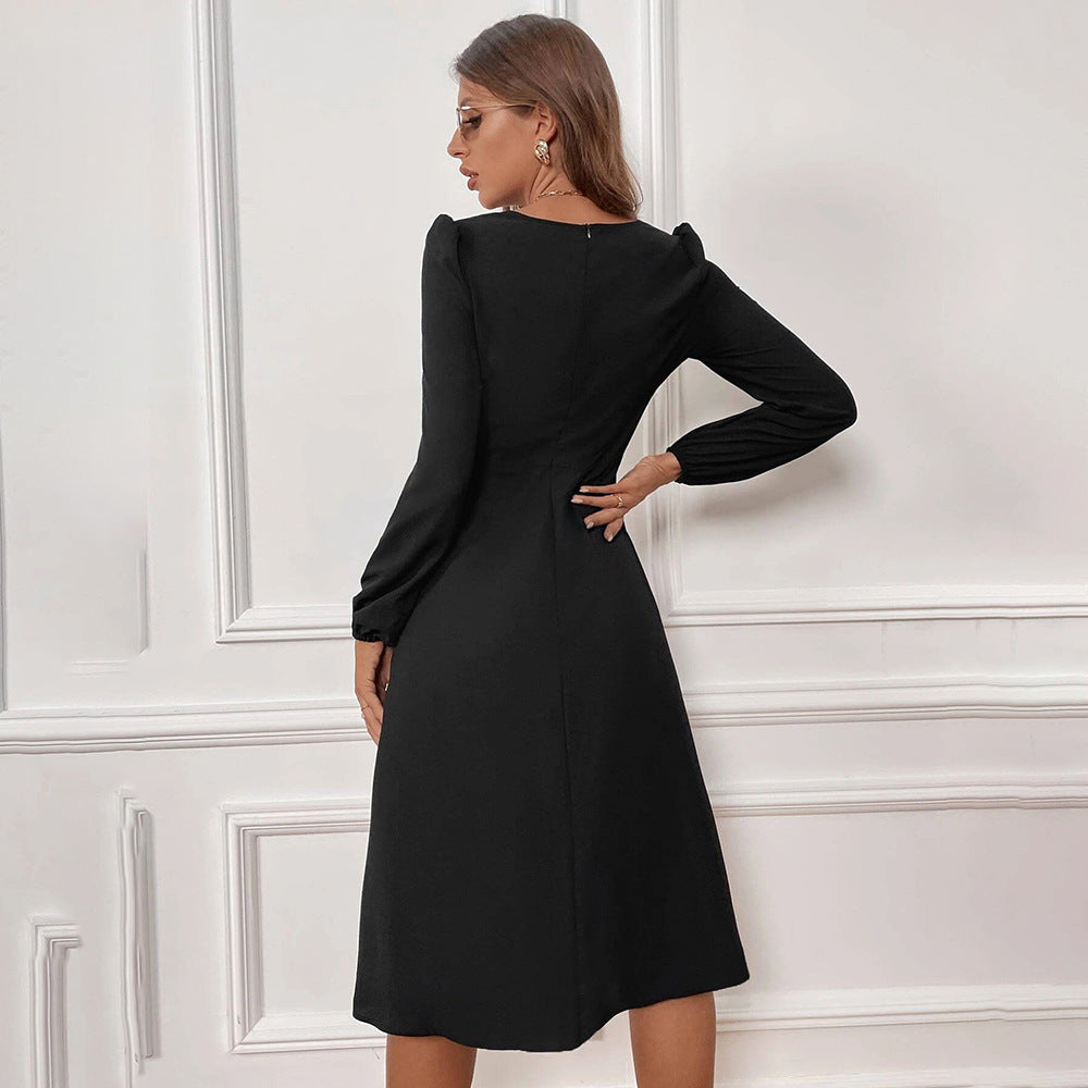 Robe Midi Femmes avec Rassemblement Élégant et Fente Latérale Chic & Stil