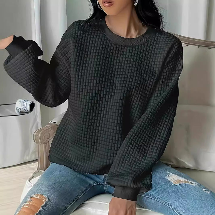 Lune London oversized casual sweater for women with textured design