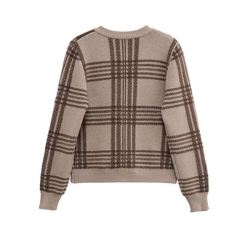 Ladies Checked Cardigan with Button Closure and Ruched Sleeves Lune London