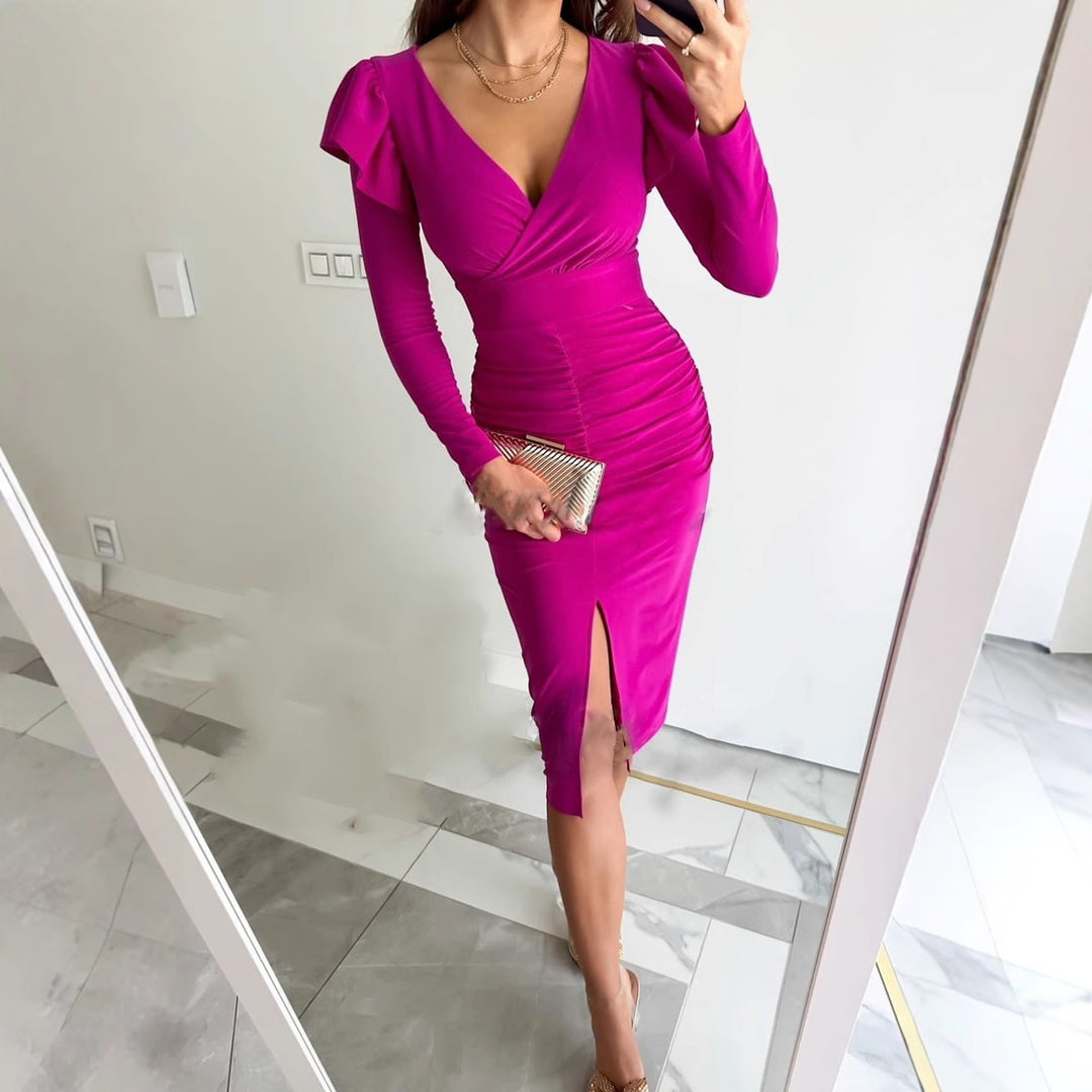 Elegant Women's MIDI Dress with Long Sleeves Flared and Chic Slit Style