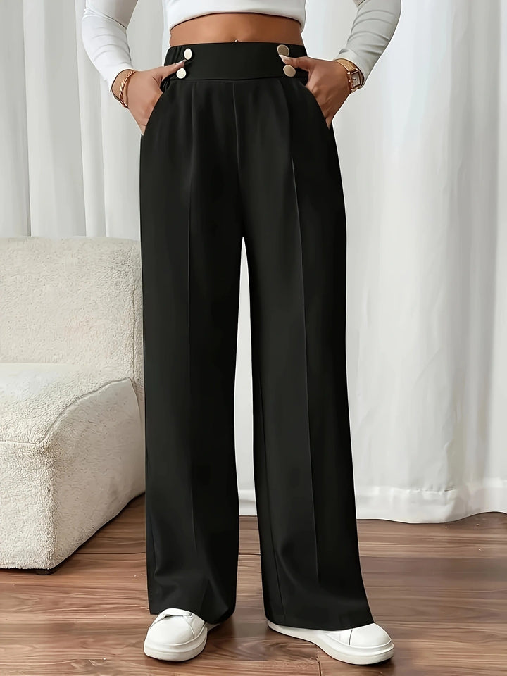 High-waisted palazzo pants for women with side pockets and decorative button details Lune London