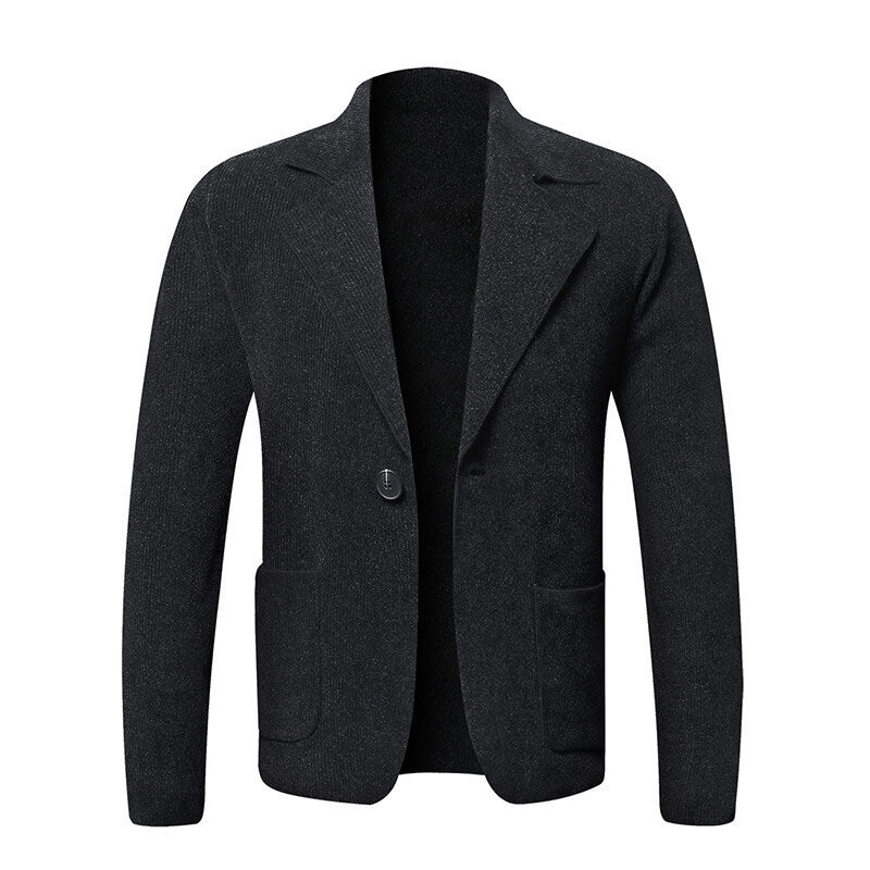 Elegant blazer jacket for men with a timeless design and practical pockets Lune London