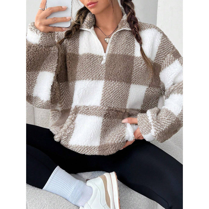 Women fleece sweater with high collar Lune London