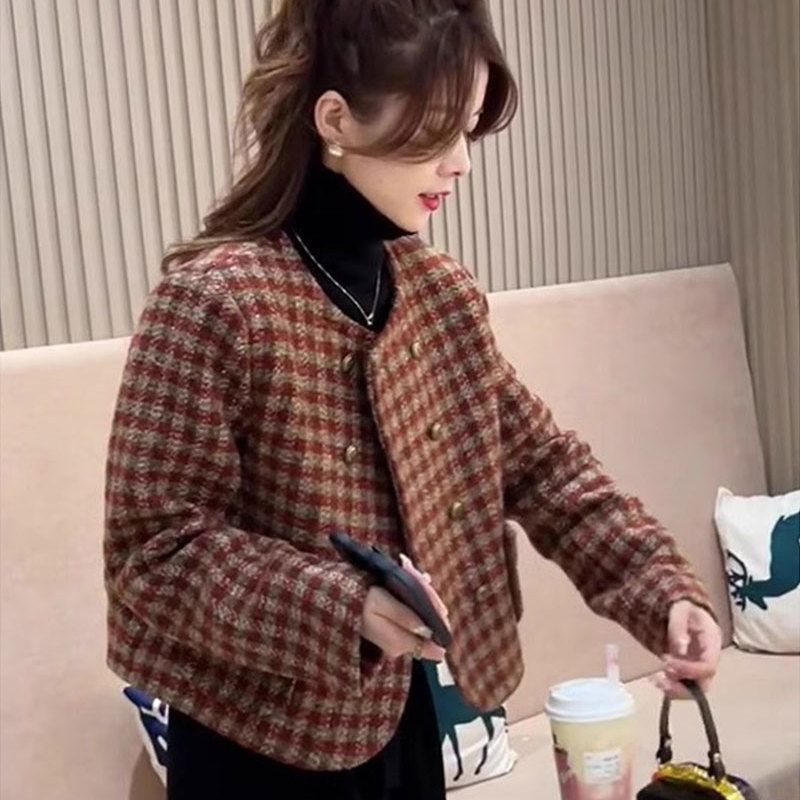 Veste courte à la mode pour femmes avec motif à carreaux Chic & Stil