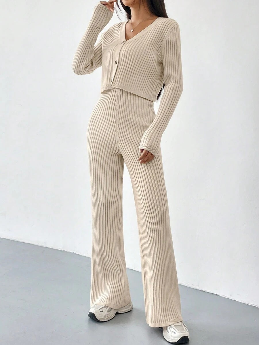 Woman knitted set Lune London
