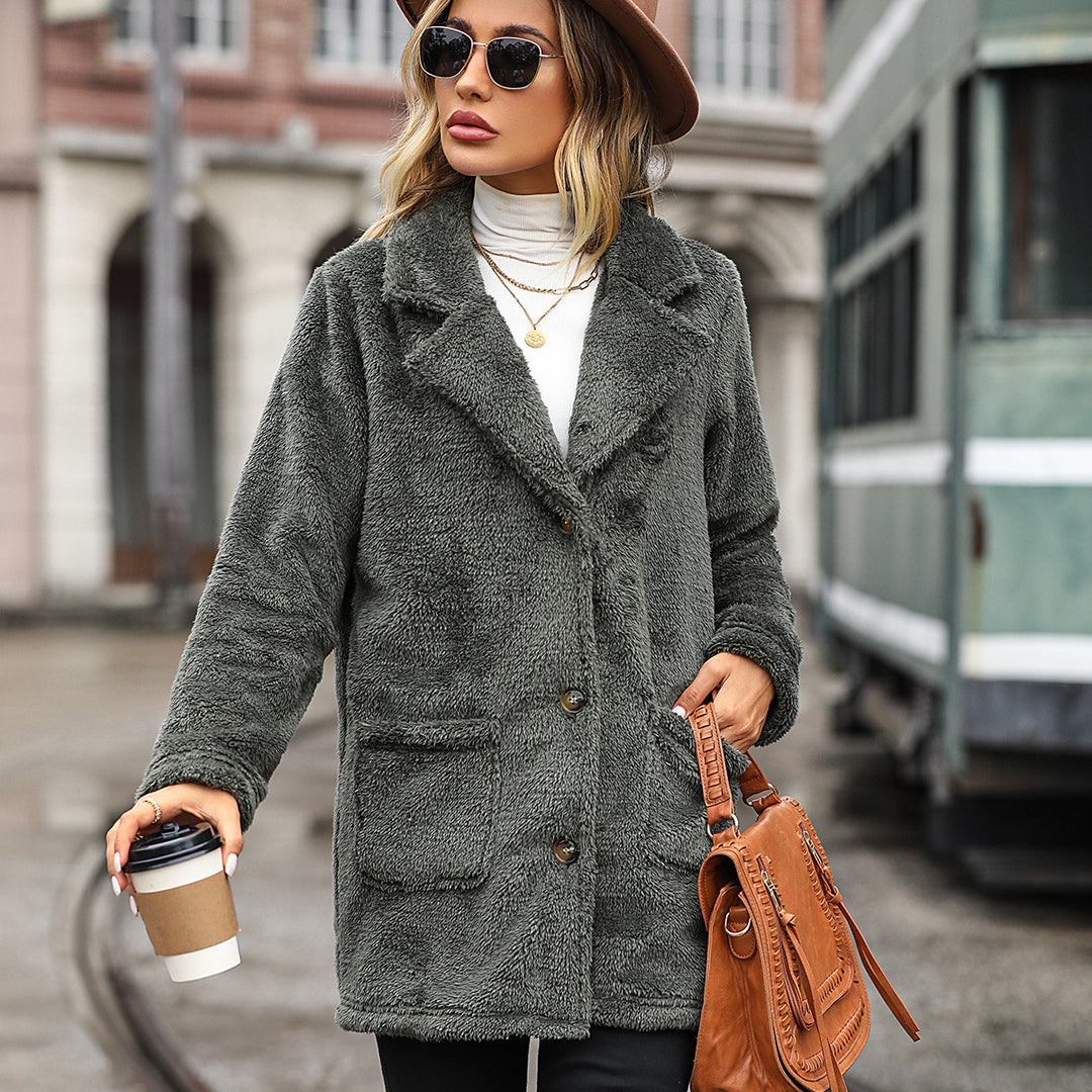 Cozy wool coat for women Lune London