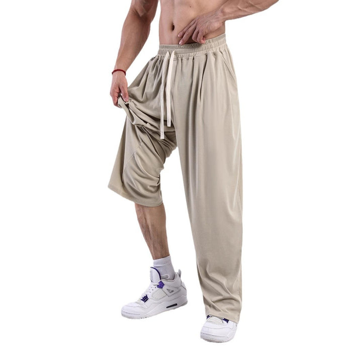Wide lounge pants for women in innovative and breathable material Lune London