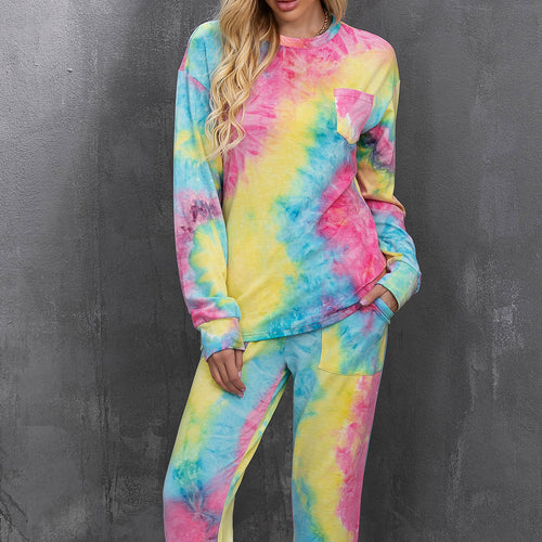 Casual women's clothing with color gradient and practical pockets Lune London
