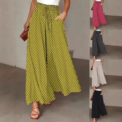 Loose-fitting leisure pants for women with an elastic waistband and side pockets Lune London
