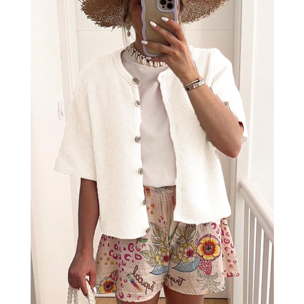 Ladies lightweight vest with short sleeves and decorative buttons Lune London