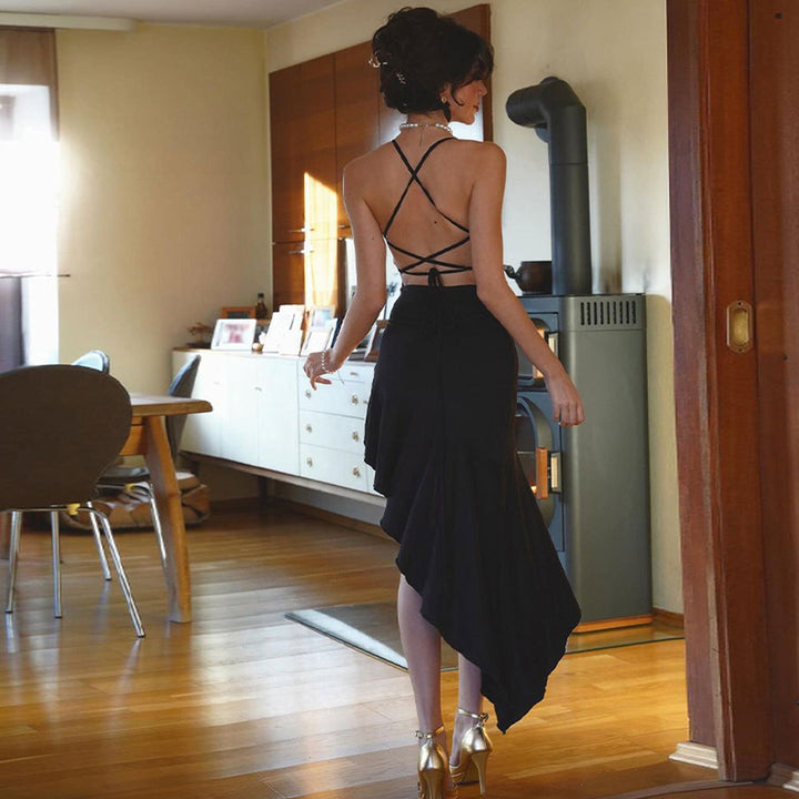 Attractive long sleeve long dress for women with strapless design and fluid hem Chic & Stil