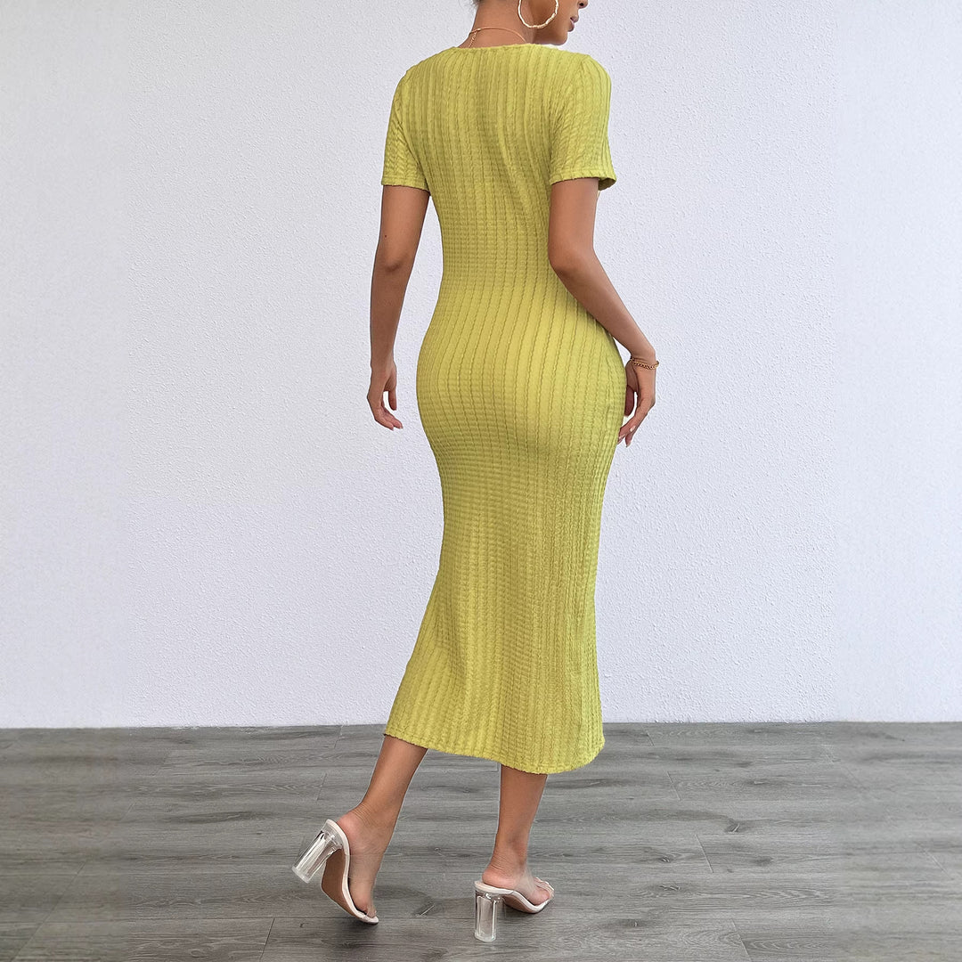 Chic & Stil Women's Ribbed Maxi Dress with Fitted Cut and Short Sleeves