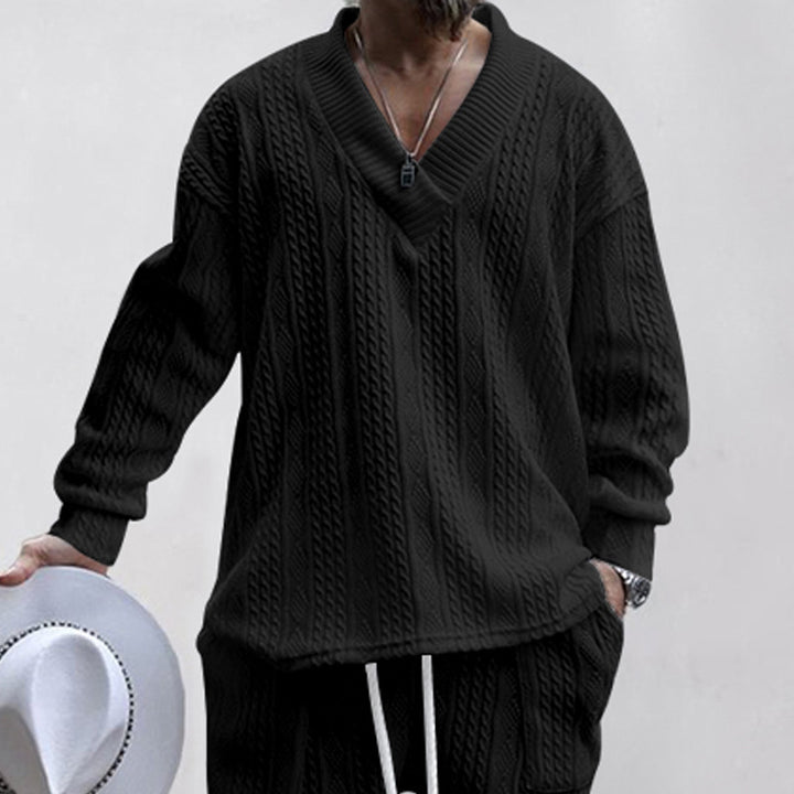 Men's knit sweater with V-neck from Lune London