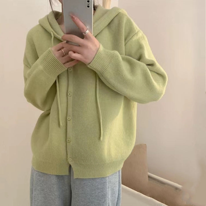 Cardigan pour femmes confortable avec capuche et fermeture à boutons Chic & Stil