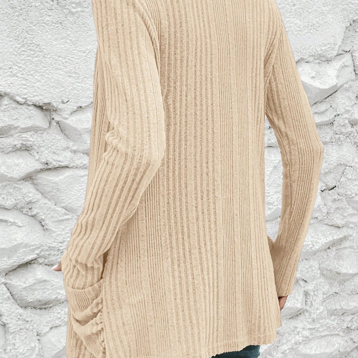 Long women's cardigan with a fine rib structure and practical pockets Lune London