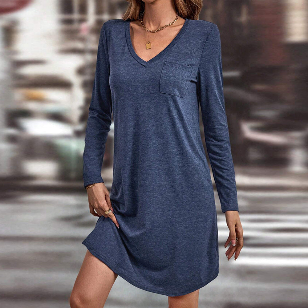 Robe décontractée pour femmes à col en V avec manches longues et poches Chic & Stil