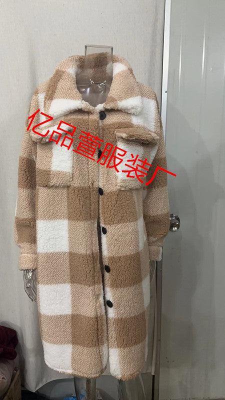 Plaid fabric coat for ladies with soft lining and button placket Lune London