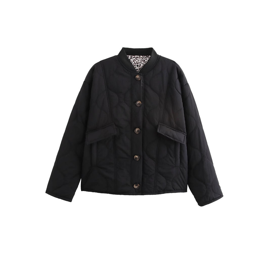 Ladies quilted leisure jacket with practical pockets Lune London