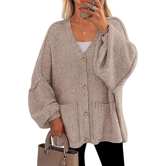 Ladies oversized cardigan with buttons and large pockets Lune London