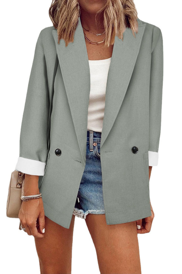 Trendy oversized jacket for women with a sleek design and elegant button details Lune London
