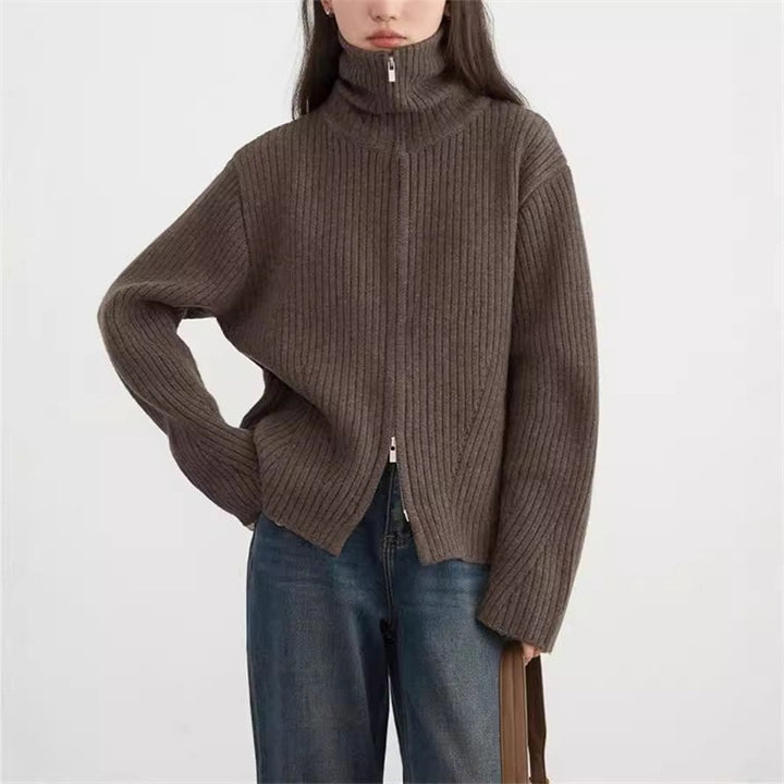 Cardigan décontracté pour femmes avec col montant et fermeture éclair Chic & Stil