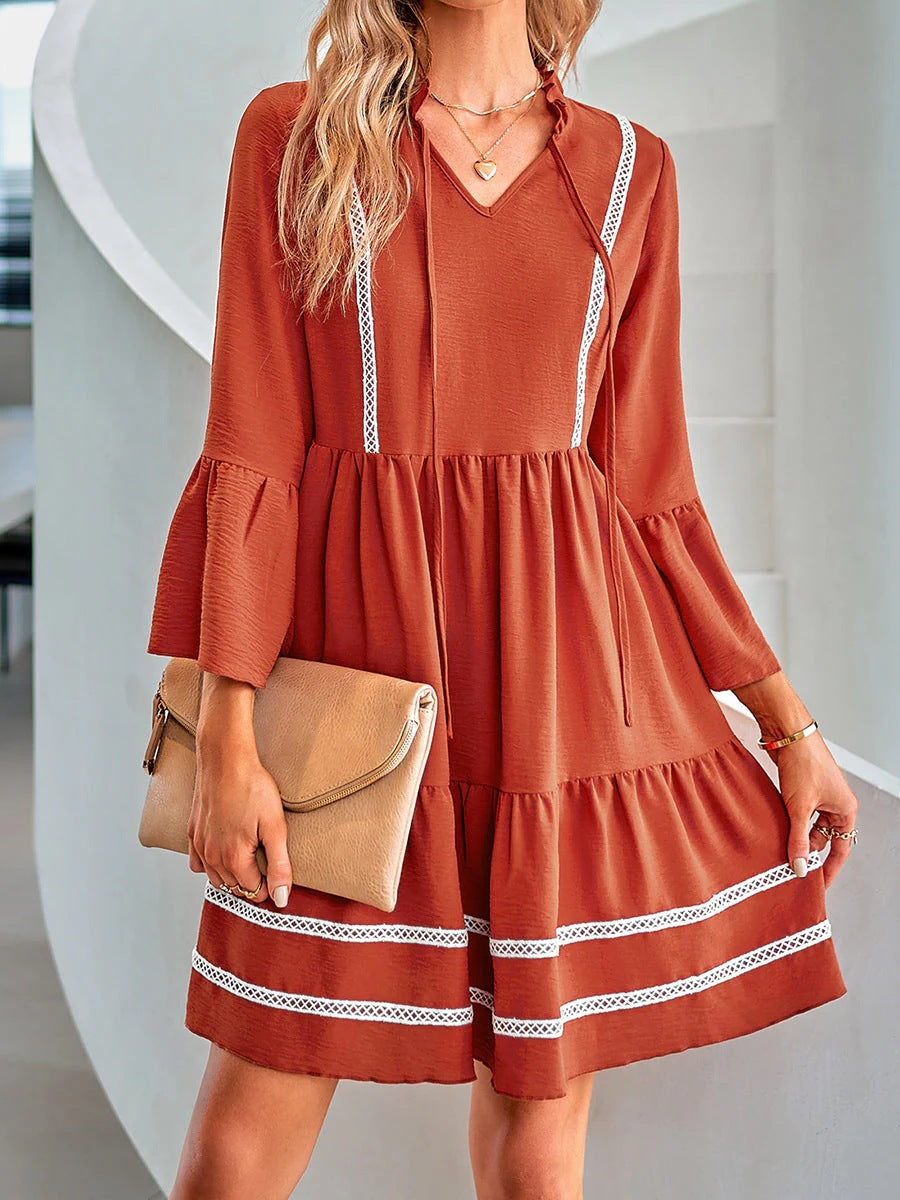Casual midi dress for women with elegant ruffle details and V-neck Lune London