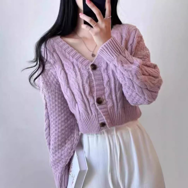 Short knit jacket for women with cable pattern and classic buttons Lune London