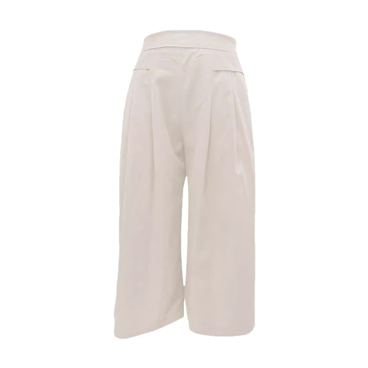 Wide trousers for women with elegant pleats and practical pockets Lune London
