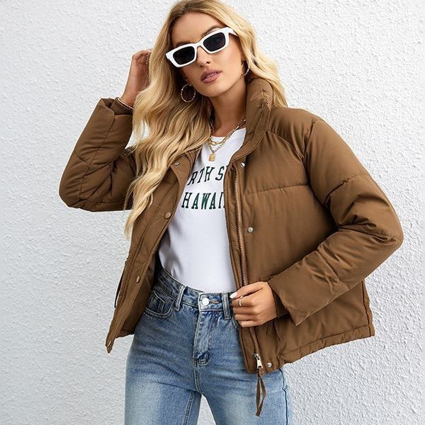 Quilted transitional jacket for women with stand-up collar and practical pockets Lune London