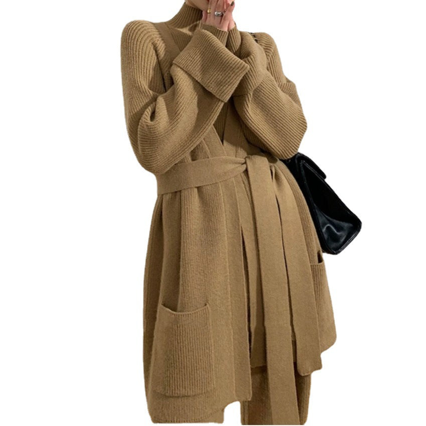 Ensemble en maille pour femme avec coupe ample et matériau luxueux Chic & Stil