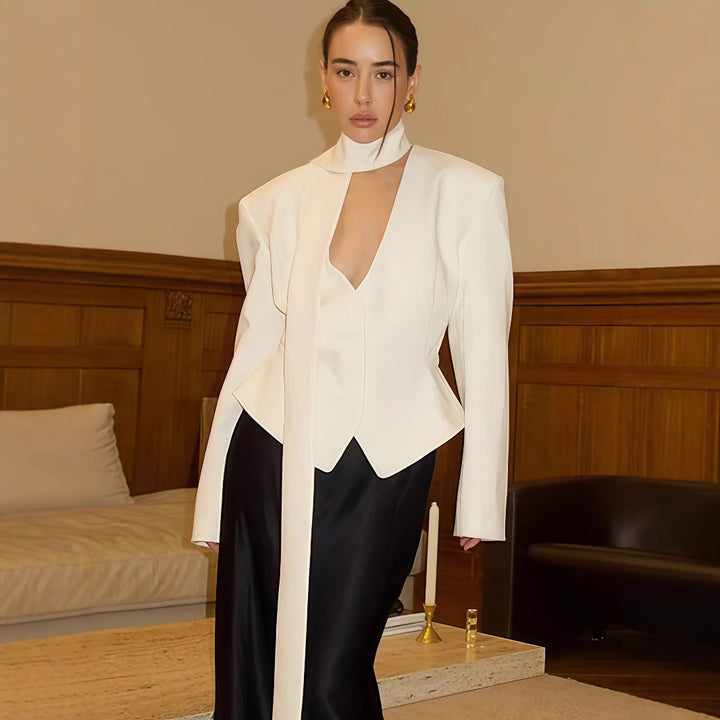 Blazer dress women with deep V-neck and elegant long sleeves Lune London
