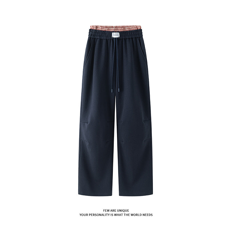 Relaxed fit leisure pants for men in breathable cotton blend with elastic waistband and side pockets Lune London