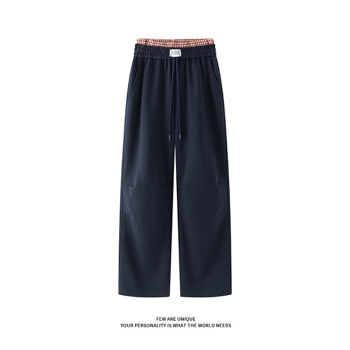 Relaxed fit leisure pants for men in breathable cotton blend with elastic waistband and side pockets Lune London