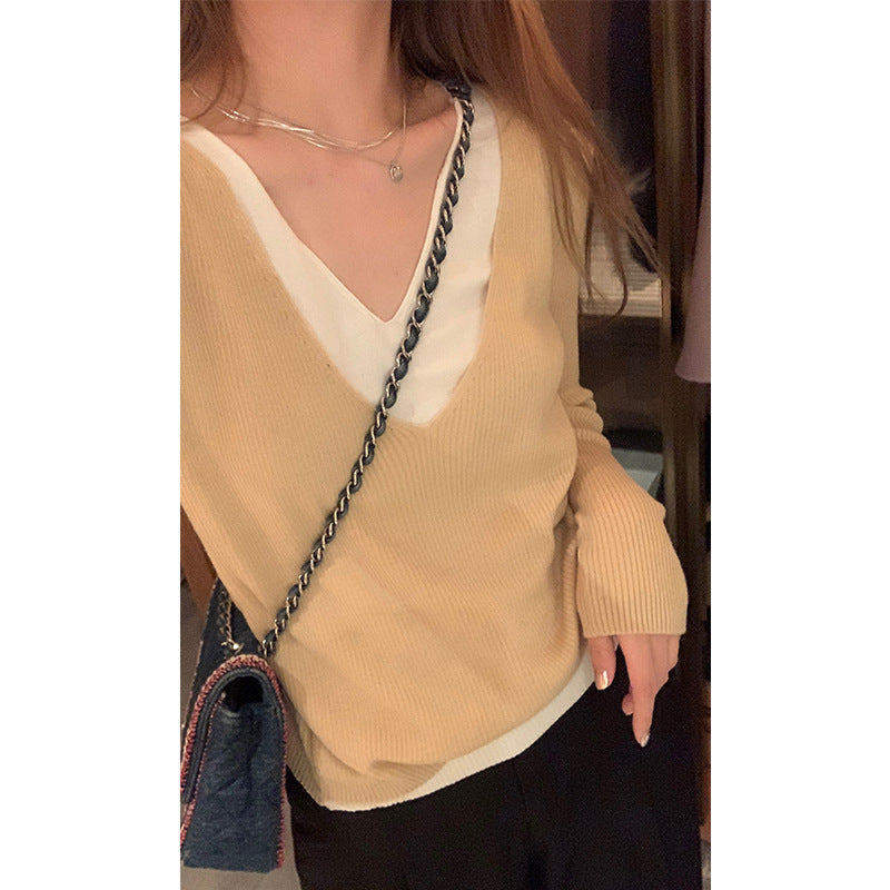 Pull femme à col V en maille côtelée fine Chic & Stil