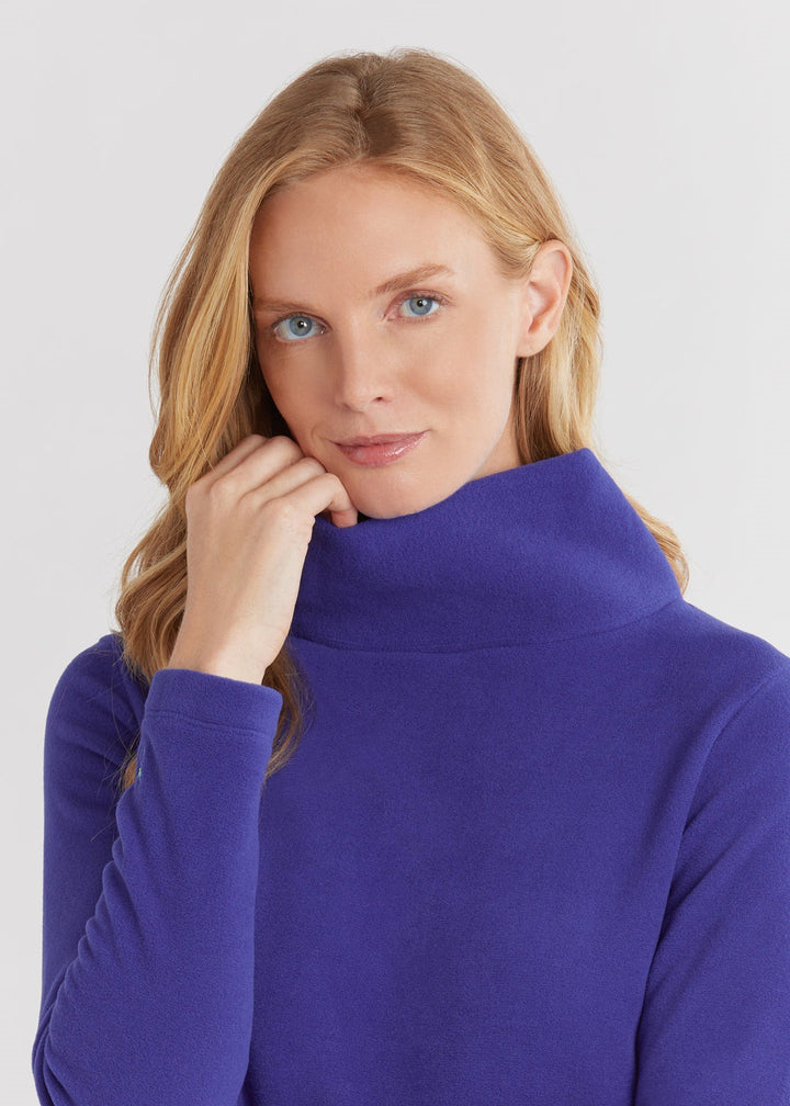 Lune London Elegant Polar Turtleneck Sweater for Women