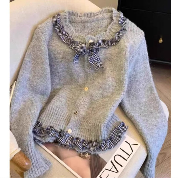 Women cardigan with ruffles and elegant bow Lune London