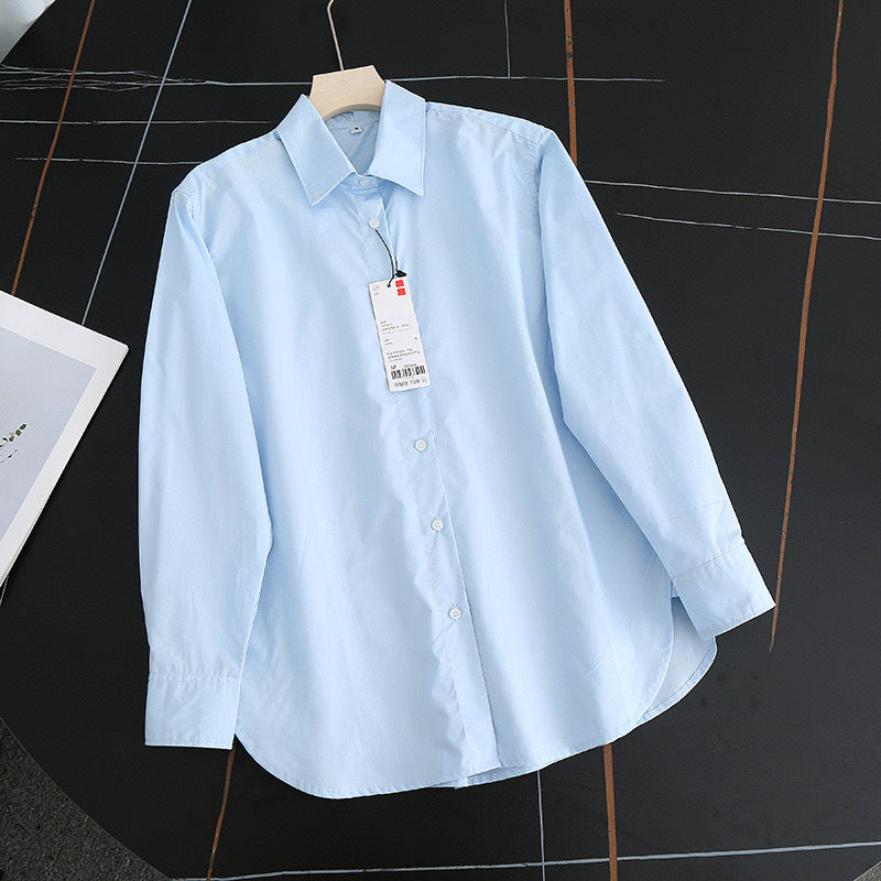 Blouse élégante et aérienne pour femmes avec col moderne Chic & Stil