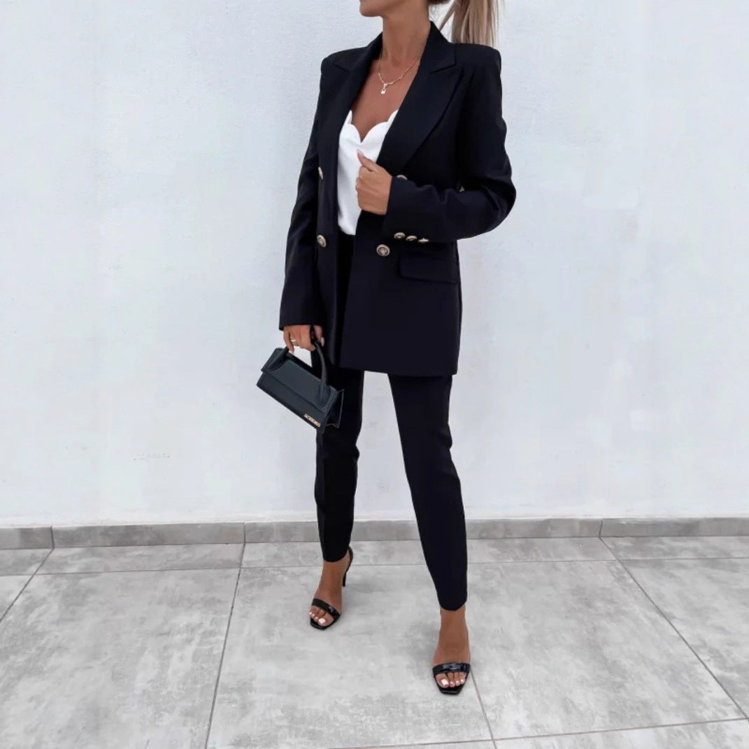 Elegant oversized blazer for women from Lune London