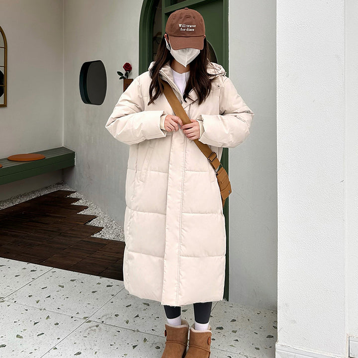 Elegant long parka for ladies with practical hood and warm padding Lune London