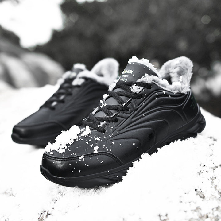 Women's winter boots with insulated inner lining and non-slip sole Lune London