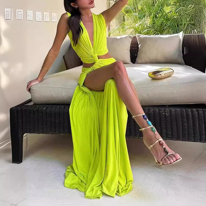 Women's Glamorous Maxi Dress with Knot Design and High Slit Lune London