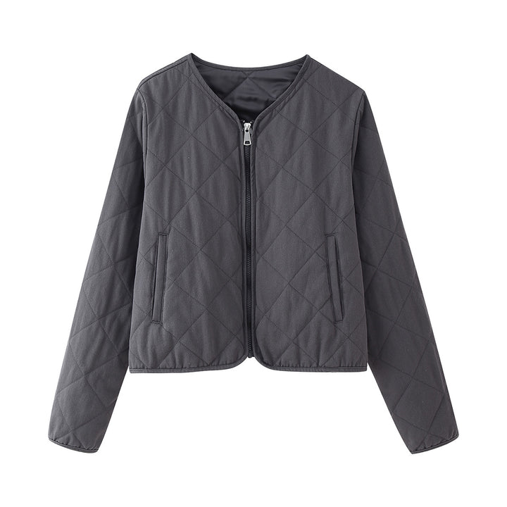 Ladies quilted leisure jacket with a light cut and practical pockets Lune London