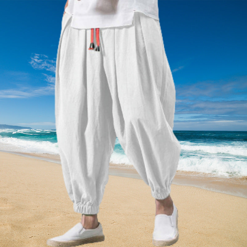 Casual pants for men with an elastic waistband and practical pockets Lune London