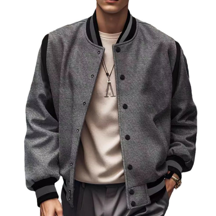 Sporty bomber jacket for men with contrasting sleeves and high-quality buttons Lune London
