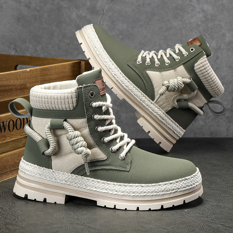 Modern and comfortable winter boots for women with high collar and non-slip sole Lune London