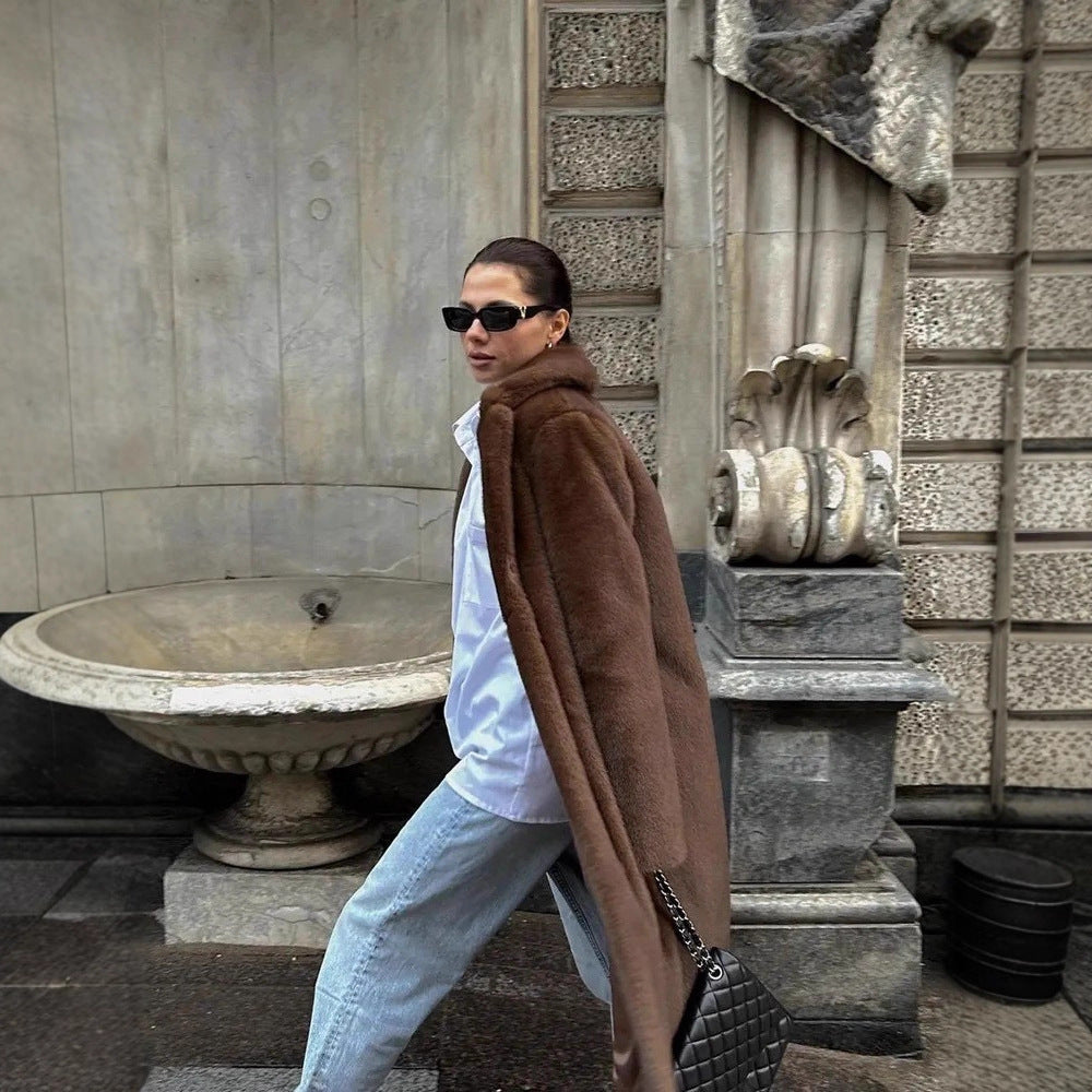 Ladies Plush Oversize Fur Coat Lune London