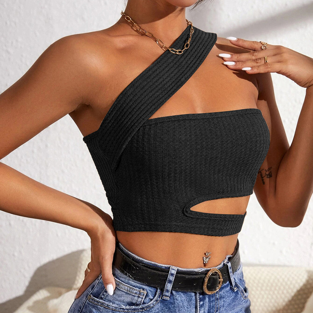 Short top for women with asymmetrical cut and side cut Chic & Stil