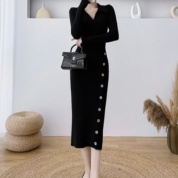 Robe élégante en tricot pour femmes avec look enveloppant et détails de boutons Chic & Stil