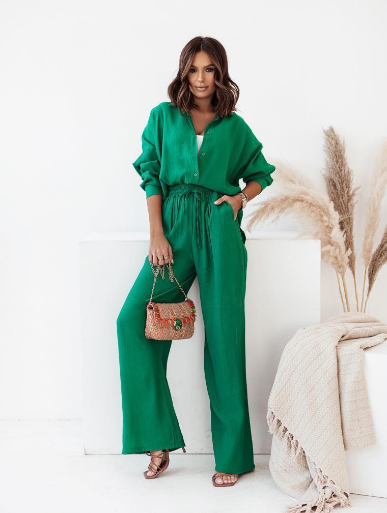 Lightweight two-piece women's set consisting of a shirt and pants with a knot at the waist Lune London