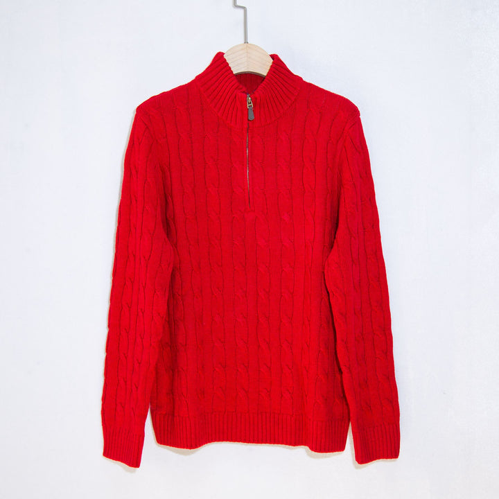 Elegant knitted sweater for men with half-zip closure and cable pattern Lune London